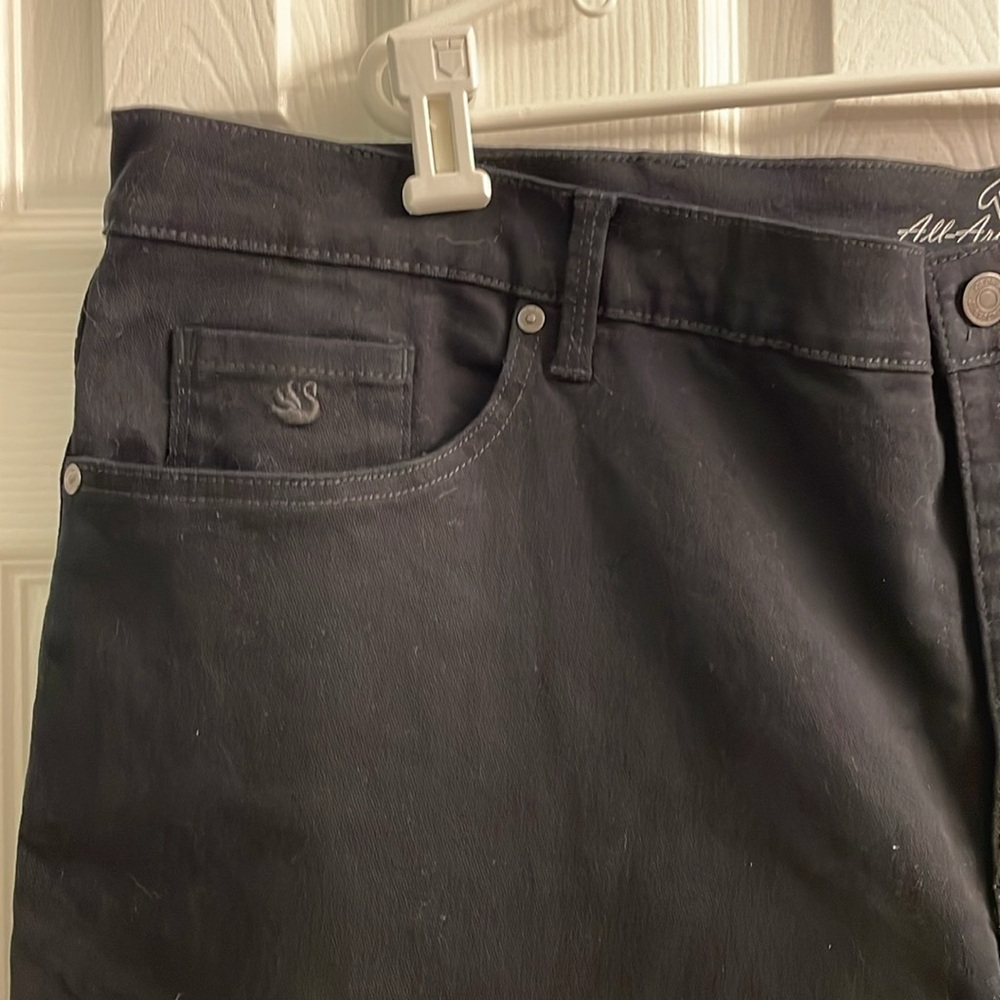 Gloria Vanderbilt Denim Capri NWT - Picture 3 of 5